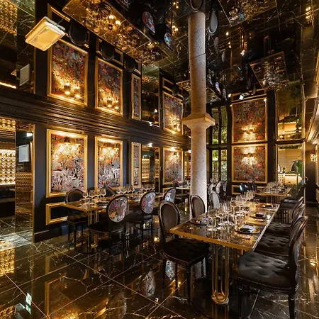 Hotel The Plein - Small Luxury Of The World